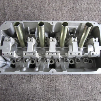 Детайли на цилиндровата глава на двигателя 4G64 16V Md305479